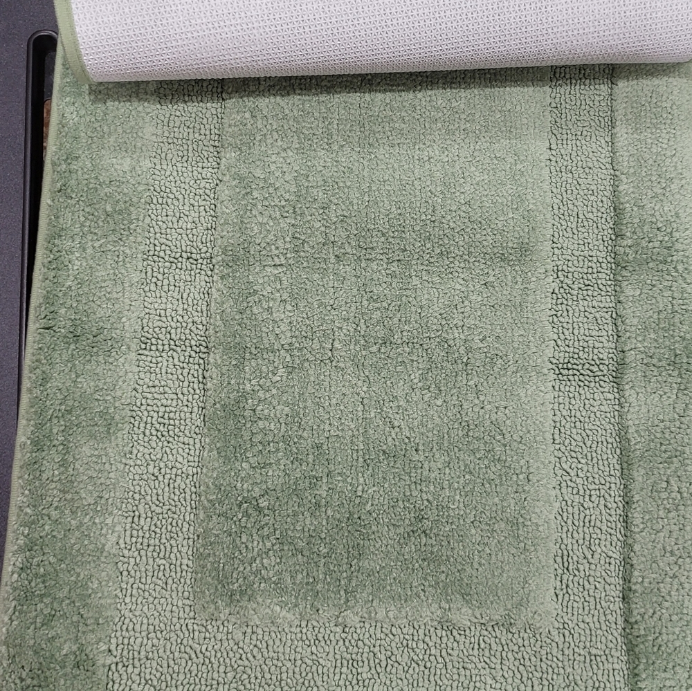 15pc Shower Curtain & Bathroom Accessory Set, Green & White - Picture 7 of 13